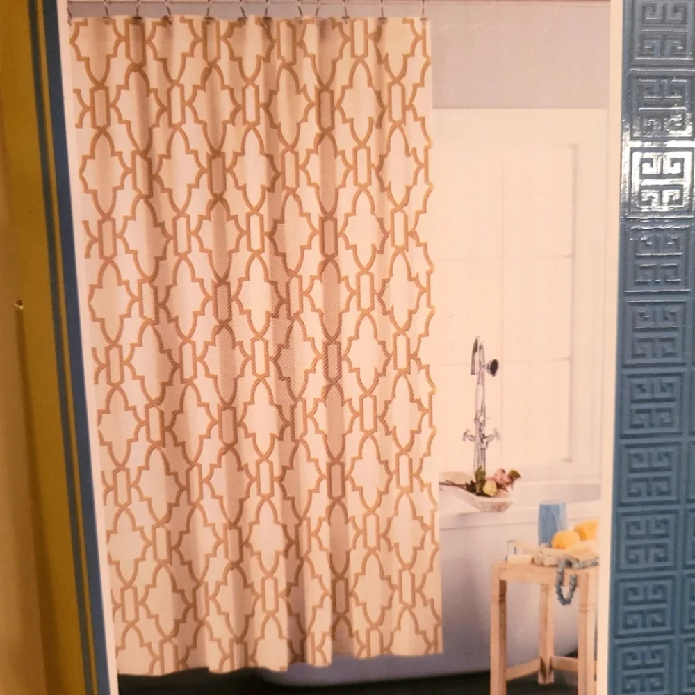 ❤️‍🔥 NWT Lillian August Home Moroccan Medallion shower curtain